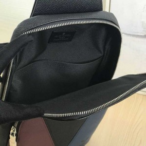 Louis Vuitton M30701 LV Avenue Sling Bag