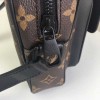 LV Christopher Wearable Wallet Louis Vuitton M69404