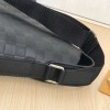 Louis Vuitton N42417 LV Discovery Messenger MM