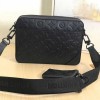 Louis Vuitton Duo Messenger LV M69827