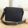 LV New District PM Louis Vuitton M45627