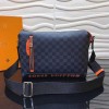 Louis Vuitton Discovery Messenger N40159