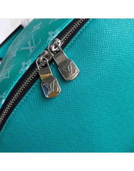 Louis Vuitton Discovery Backpack PM M30227