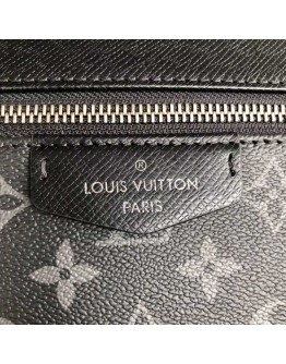Louis Vuitton Discovery Backpack PM M30230