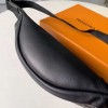 Louis Vuitton Discovery Bumbag M44388