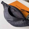 Louis Vuitton Discovery Bumbag M44388