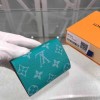Louis Vuitton Discovery Compact Wallet M67626