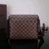 Louis Vuitton District PM Messenger Bag N41031