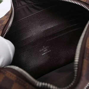 Louis Vuitton Kasai Clutch N41663
