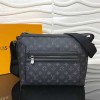 Louis Vuitton Odyssey Messenger PM M44223