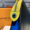 Louis Vuitton LV Pochette Voyage MM M67899