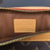 Louis Vuitton Saumur Messenger PM M44879