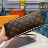 Louis Vuitton LV Toiletry Bag 25 M47527