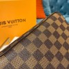 Louis Vuitton LV Toiletry Bag 25 N47624