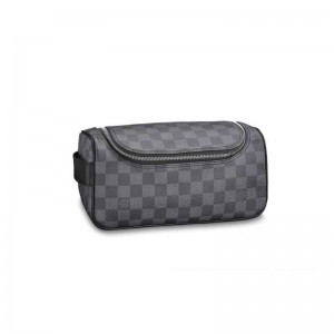 Louis Vuitton Toiletry Pouch N47625