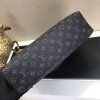 Louis Vuitton Tote Explorer M40567