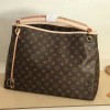 Louis Vuitton Artsy MM LV M44869