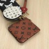 LV Crafty Trio Pouch Louis Vuitton M69516