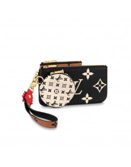 LV Crafty Trio Pouch Louis Vuitton M69516