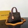 Louis Vuitton LV Montaigne BB M44671