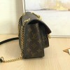 Louis Vuitton Passy LV M45592