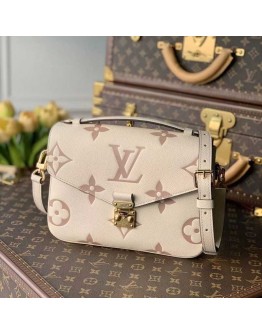 Louis Vuitton M45596 LV Pochette Metis