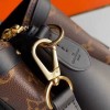 LV Soufflot BB Louis Vuitton M44898