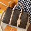 LV Soufflot MM Louis Vuitton M44816