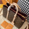 LV Soufflot MM Louis Vuitton M44816