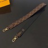 Louis Vuitton LV Bandouliere J02288
