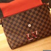 Louis Vuitton LV Beaubourg MM N40176