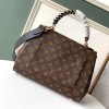 Louis Vuitton LV Cluny MM M44669