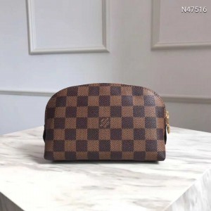 Louis Vuitton Cosmetic Pouch N47516