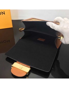 Louis Vuitton Dauphine Mini M44580