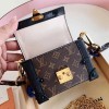 Louis Vuitton Essential Trunk M68566