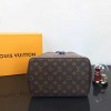 Louis Vuitton Neonoe Bucket Bag M43569