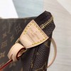 Louis Vuitton Pochette Accessoires M40712