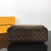 Louis Vuitton LV Rivoli MM M44546