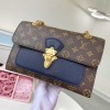 Louis Vuitton LV Victoire M44038